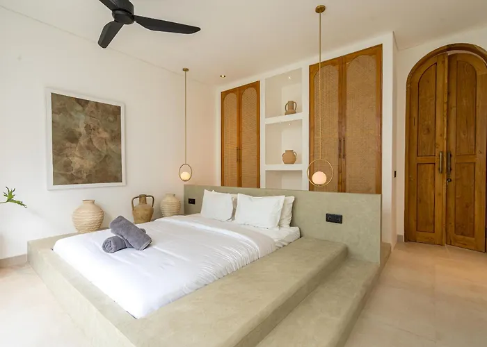 Citrine - Nyang Nyang By Yolla Hospitality Villa *